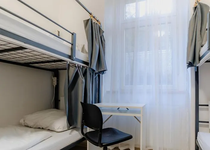 Karlin Hostal