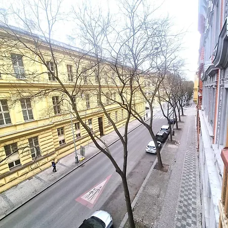 Karlin Hostel Praga